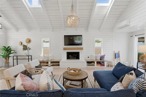 $1,850,000 | 5121 Seabreeze Way, Oxnard, CA 93035