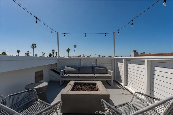 $1,850,000 | 5121 Seabreeze Way, Oxnard, CA 93035