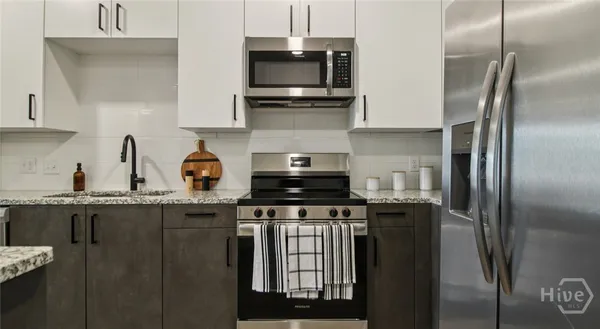 $2,150 | 5700 Ogeechee Road, Unit C1, Savannah, GA 31419