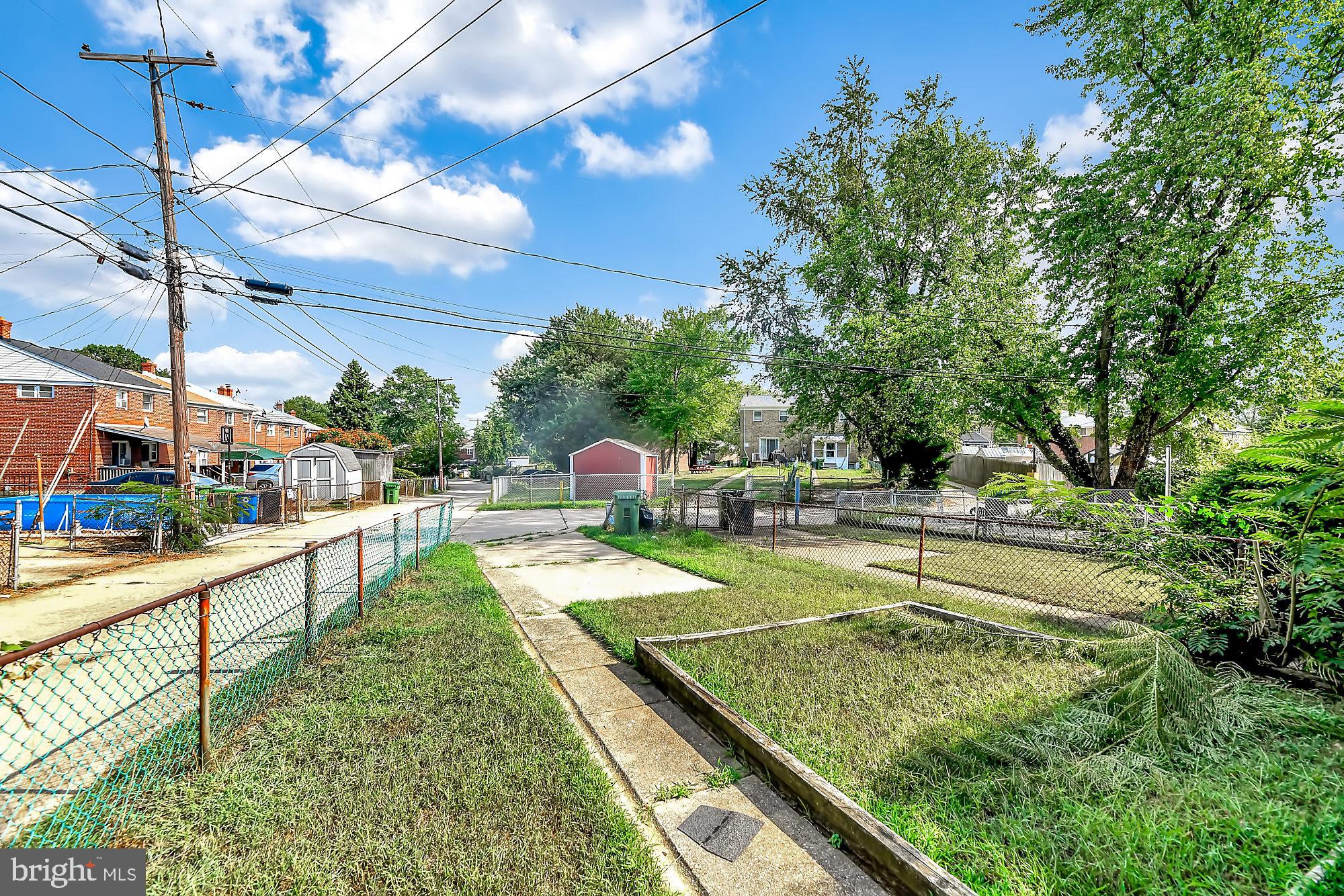 601 Charraway Road Baltimore, MD 21229 - Photo 23 of 26