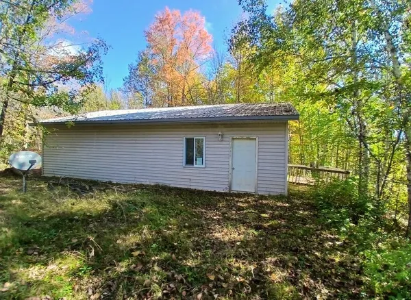 $183,000 | 596 Columbo Street, Bovey, MN 55709