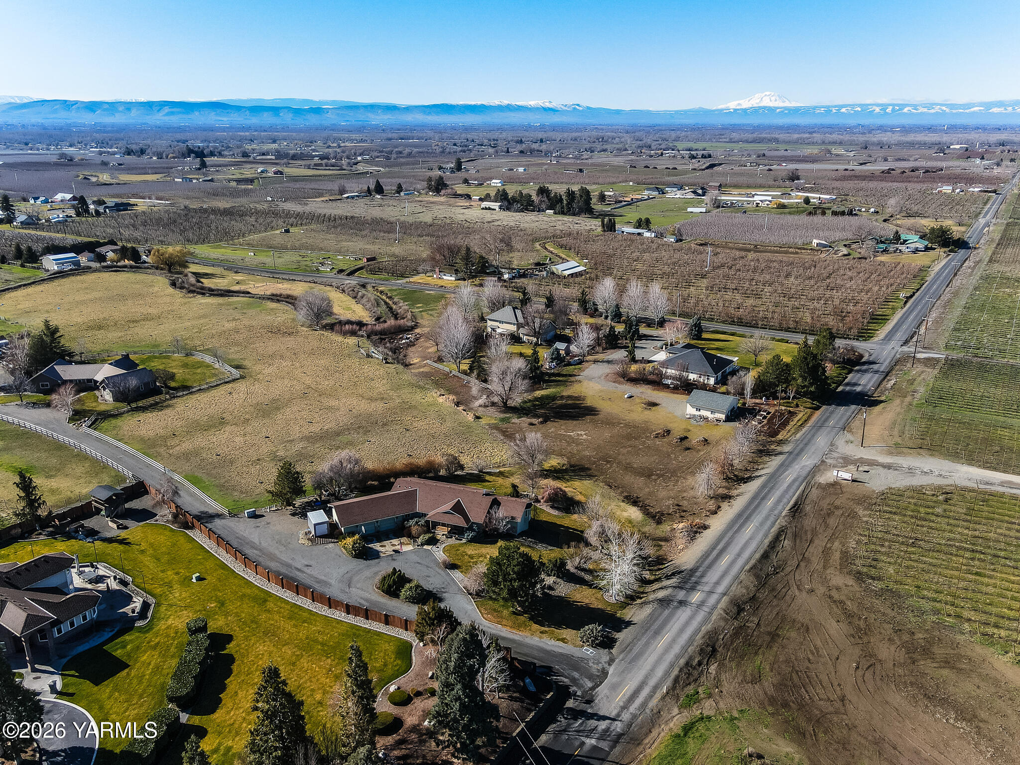 1352 Gilbert Road Zillah, WA 98953 - Photo 37 of 39 39. Aerial View