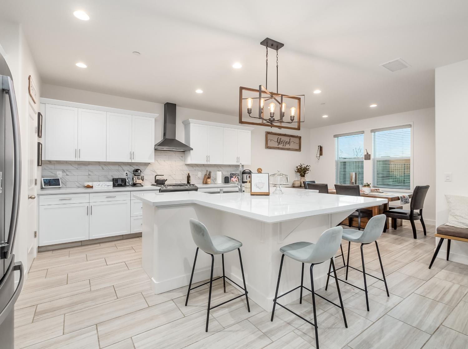 4615 Silverado Road Madera, CA 93636 - Photo 13 of 48 Gallery Image 13