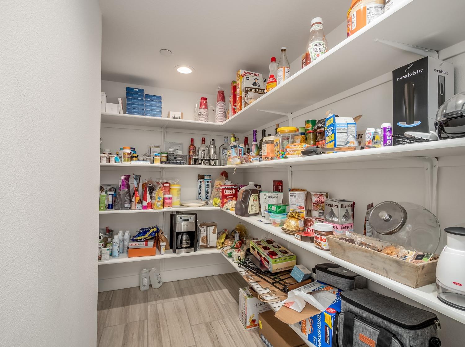 4615 Silverado Road Madera, CA 93636 - Photo 21 of 48 Gallery Image 21