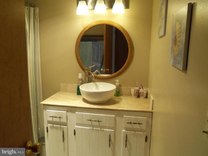 2151 Bollinger Mill Road Finksburg, MD 21048 - Photo 23 of 30 Upstairs bathroom