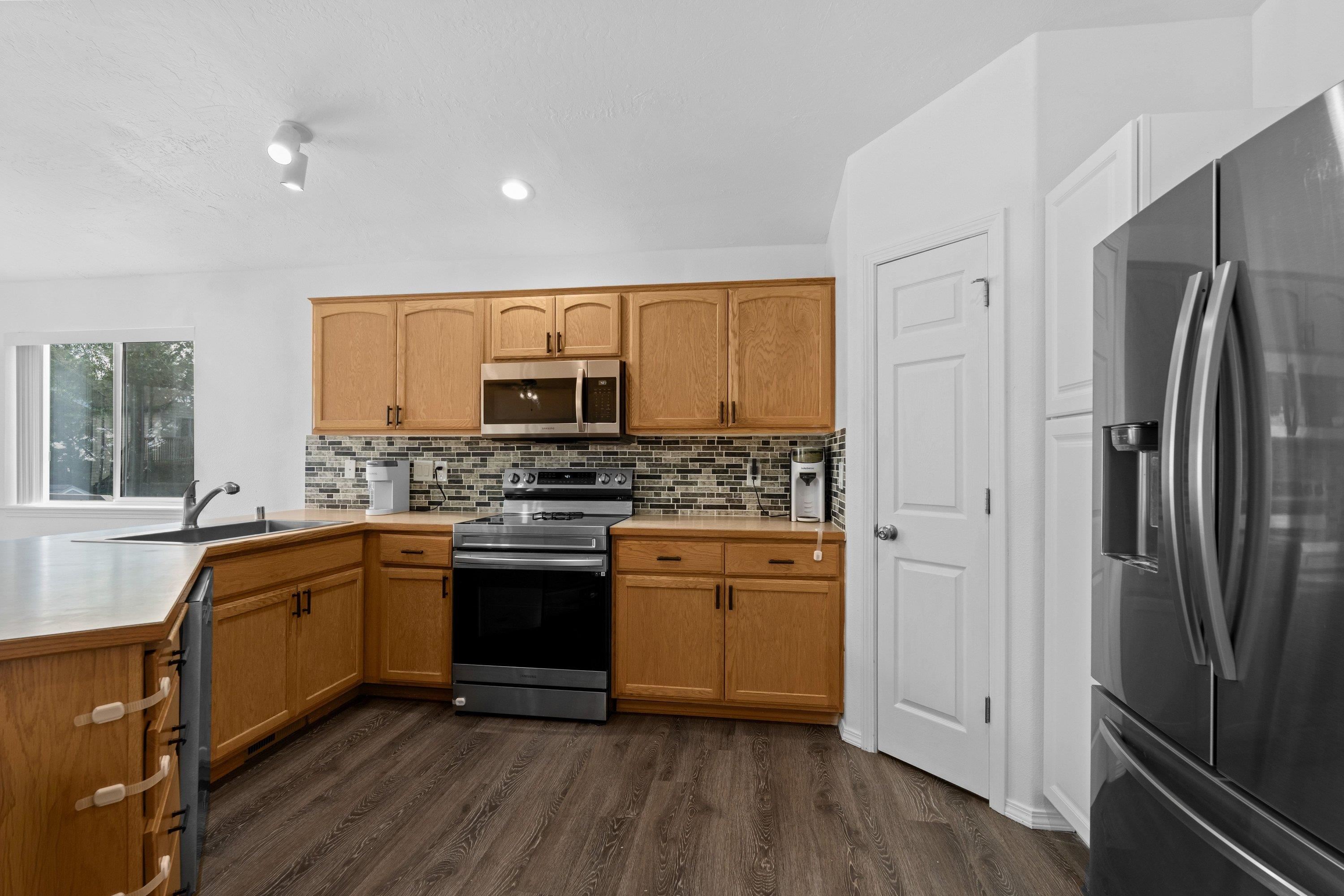 10113 West Raspberry Avenue Cheney, WA 99004 - Photo 11 of 35