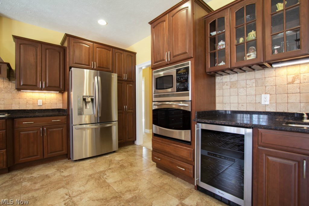 8351 Raleigh Place Painesville, OH 44077 - Photo 11 of 25 Gallery Image 11