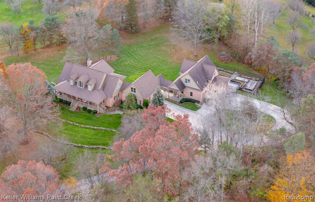 70401 Carnegie Lane Romeo, MI 48065 - Photo 2 of 48