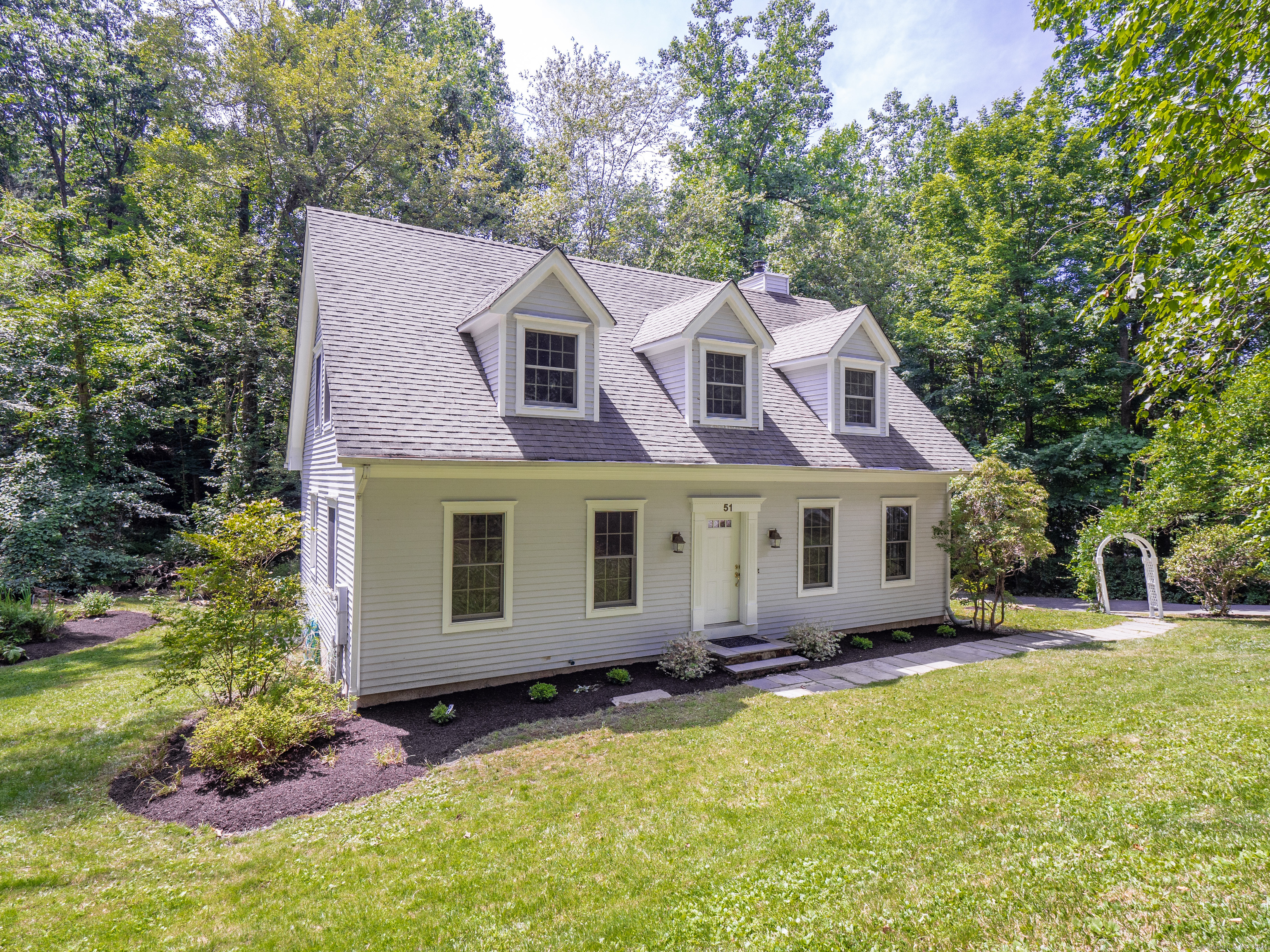 51 Mamanasco Road Ridgefield, CT 06877 - Photo 1 of 1