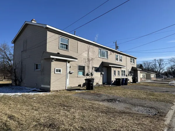 $300,000 | 2119 Emerson Street, Westland, MI 48186