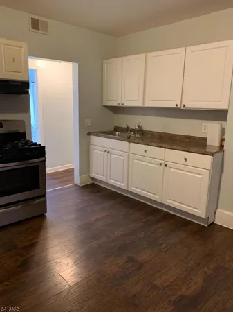 $2,850 | 1313 South 2nd Street, Unit B, Plainfield, NJ 07063