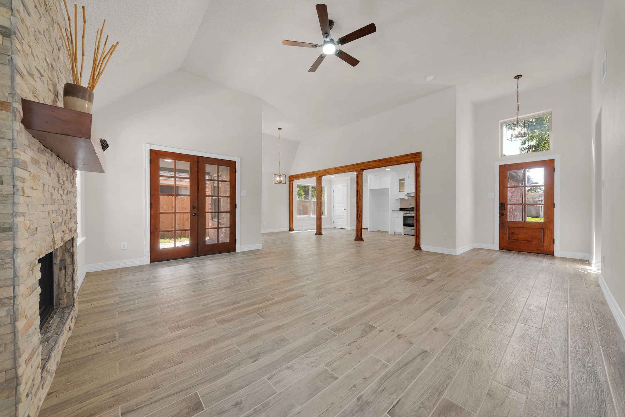 15702 Fern Ridge Drive Houston, TX 77084 - Photo 8 of 27 Gallery Image 8