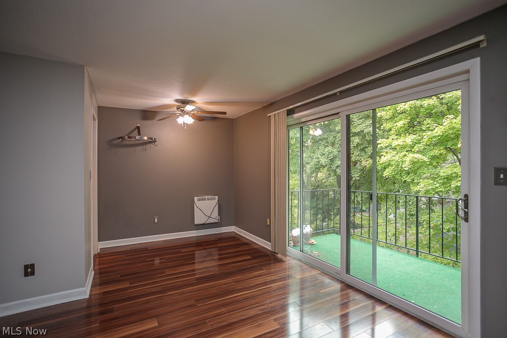 20312 Lorain Road, Unit 309 Cleveland, OH 44126 - Photo 5 of 33
