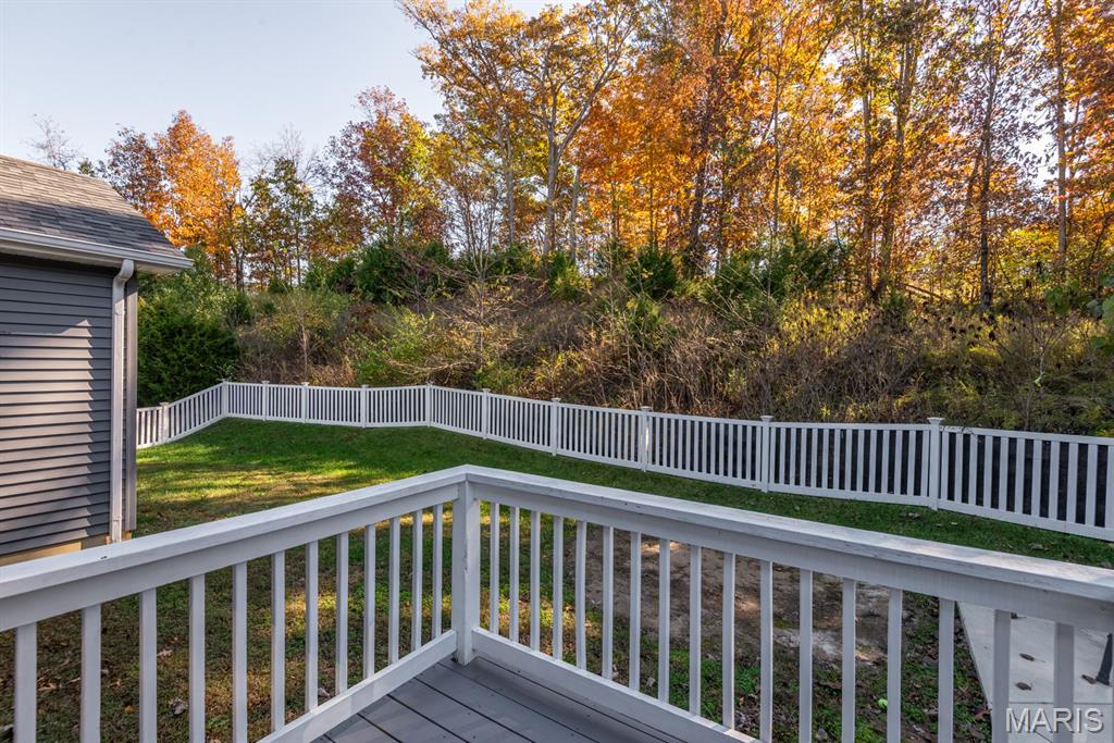 8 Rockshire Landing Herculaneum, MO 63048 - Photo 2 of 16