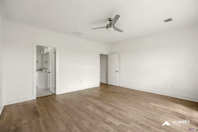 $370,990 | 18960 Frankel Avenue, Zachary, LA 70791