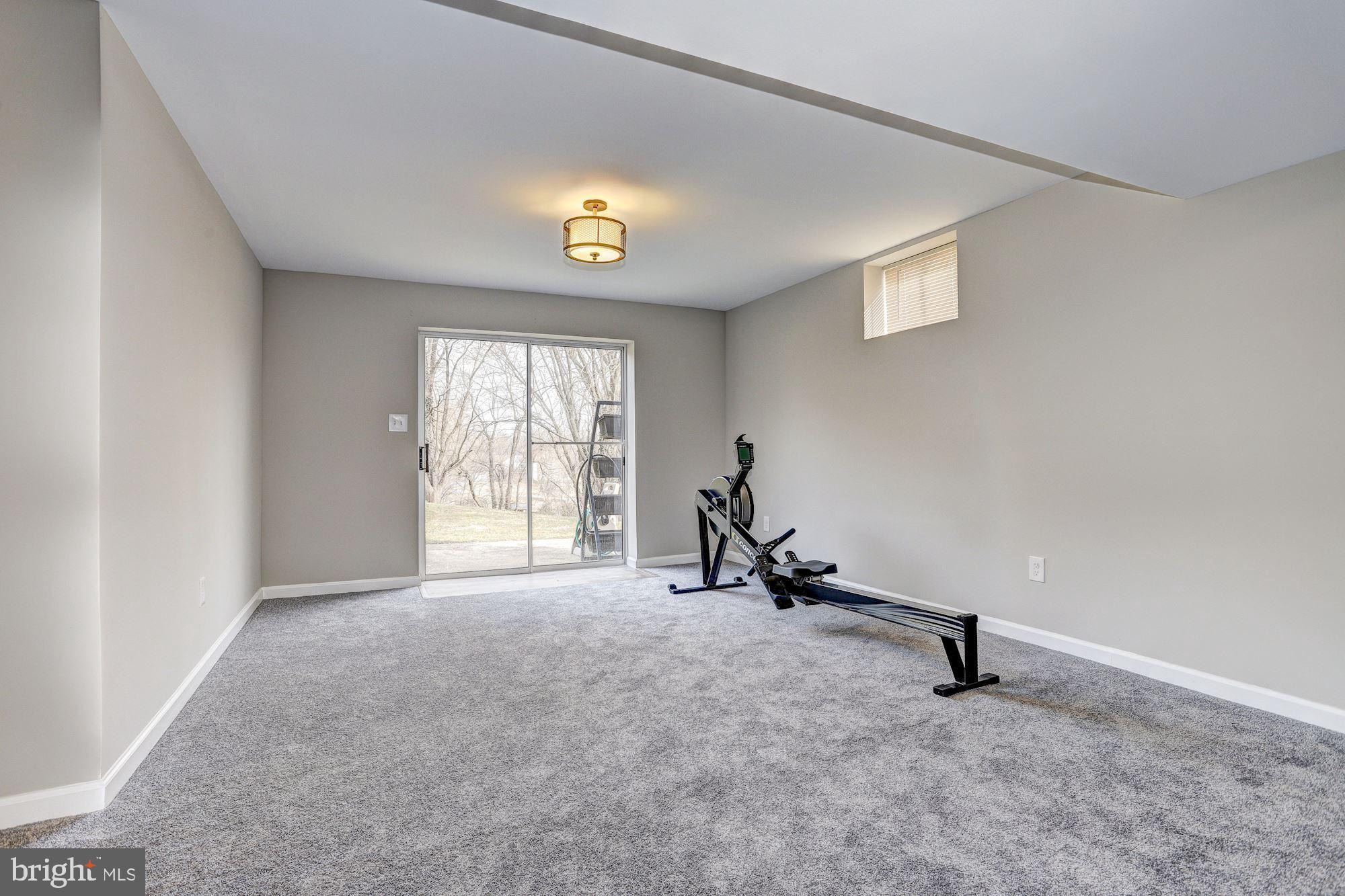 3933 London Bridge Road Finksburg, MD 21048 - Photo 17 of 28 Family Room