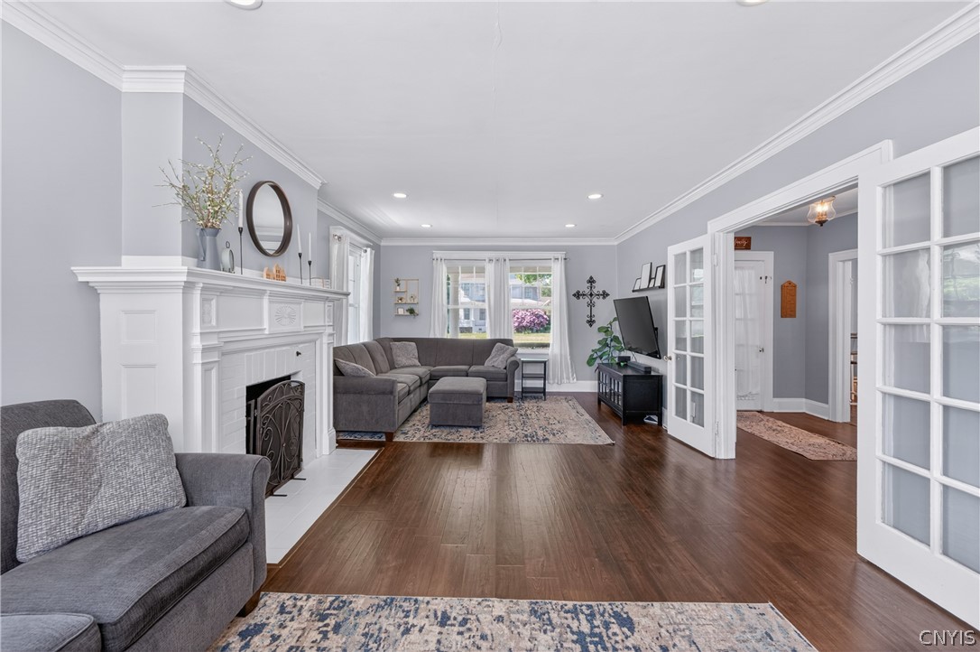 306 Elm Street Rome, NY 13440 - Photo 4 of 50
