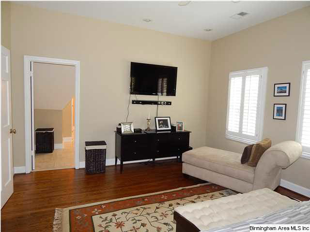 420 Windsor Drive Birmingham, AL 35209 - Photo 20 of 26