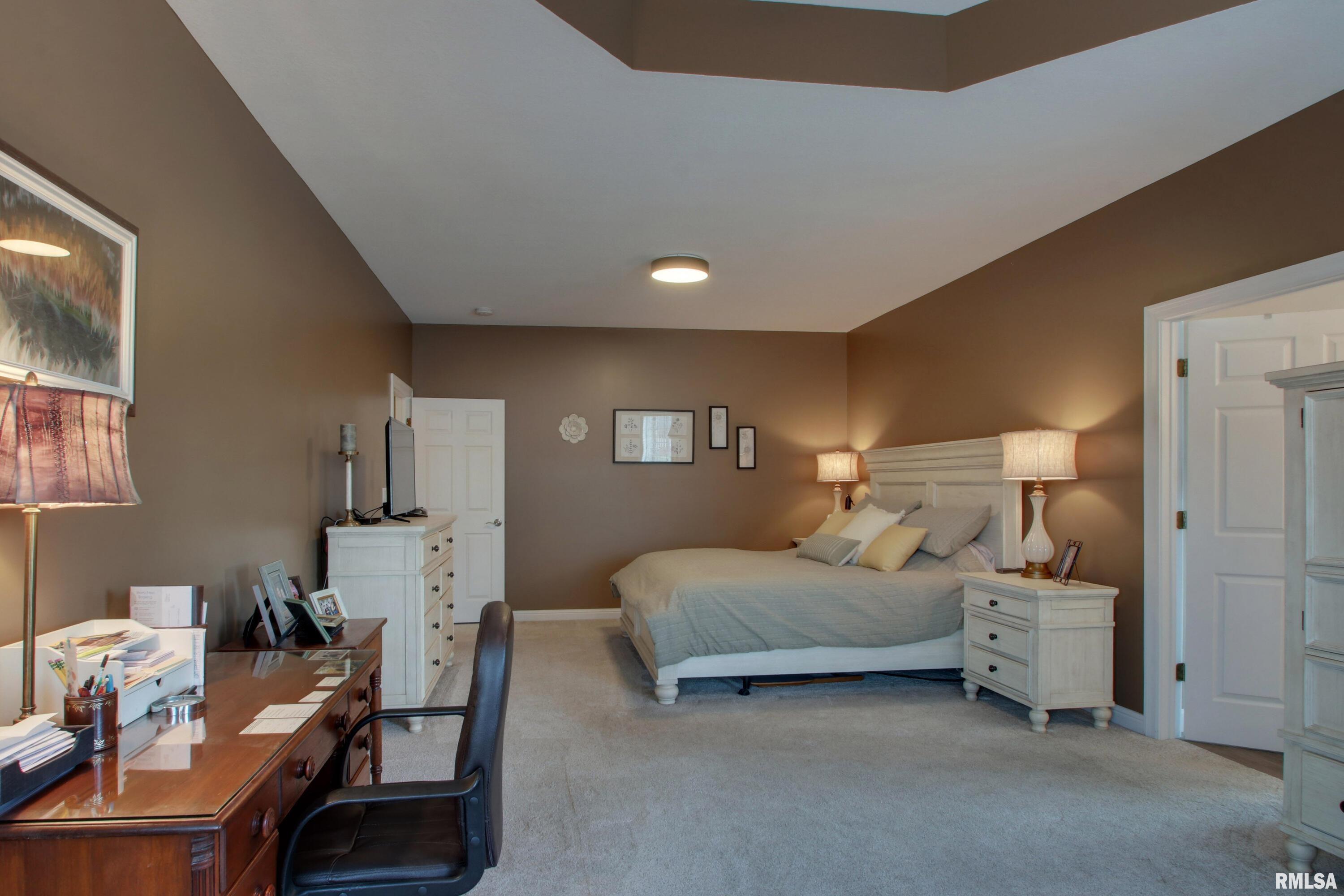 4706 Caleb Lane Quincy, IL 62305 - Photo 15 of 32