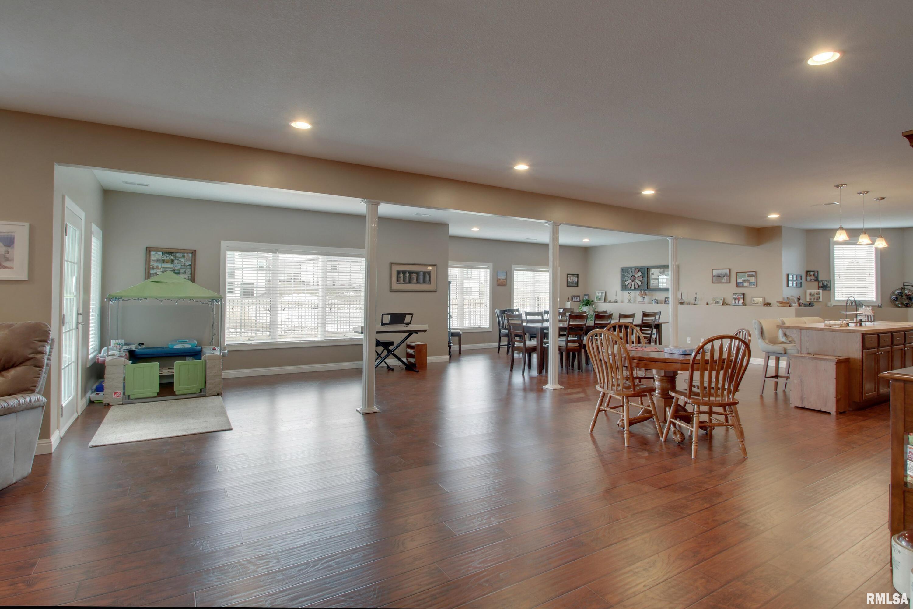 4706 Caleb Lane Quincy, IL 62305 - Photo 23 of 32