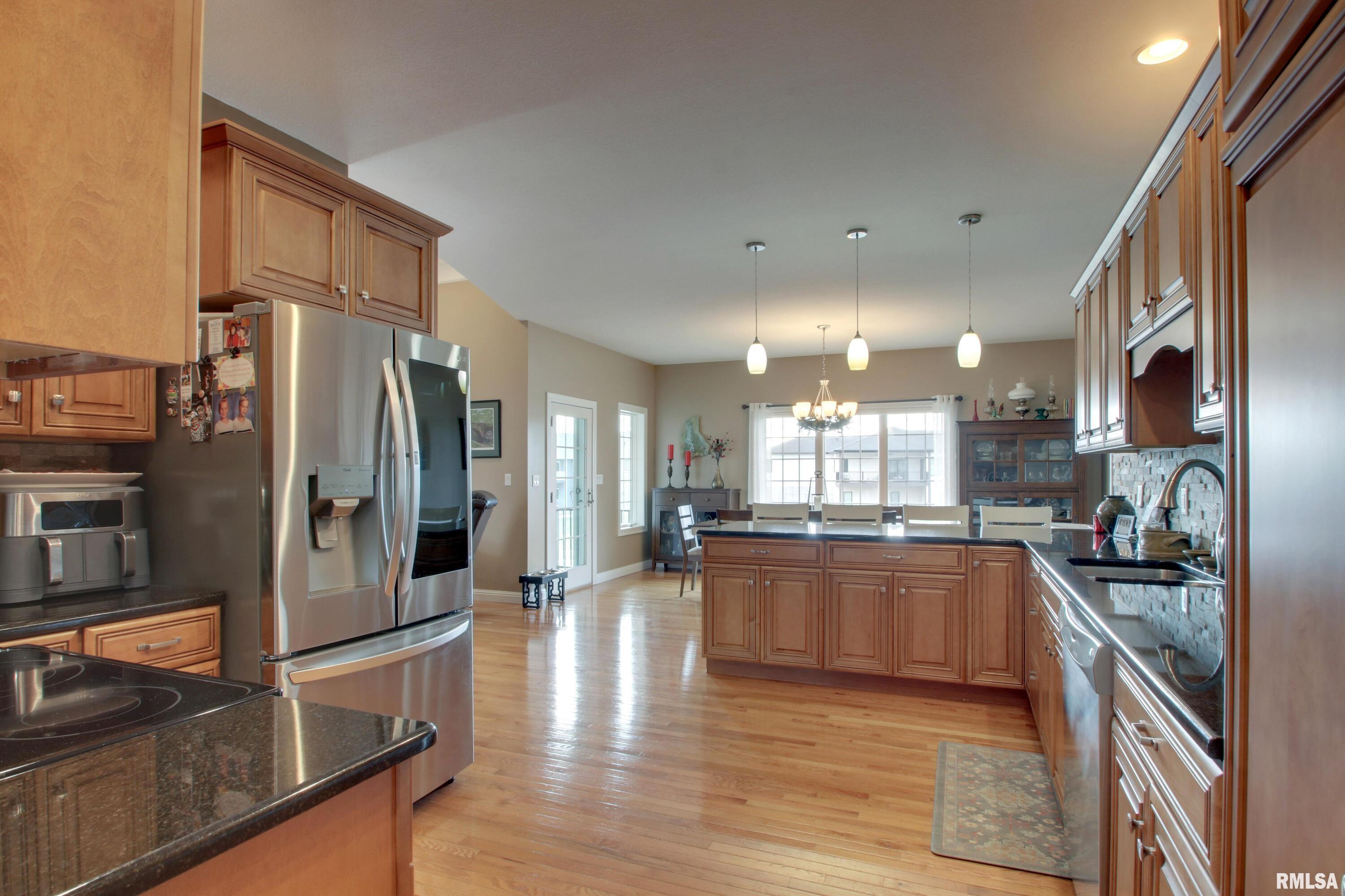 4706 Caleb Lane Quincy, IL 62305 - Photo 6 of 32