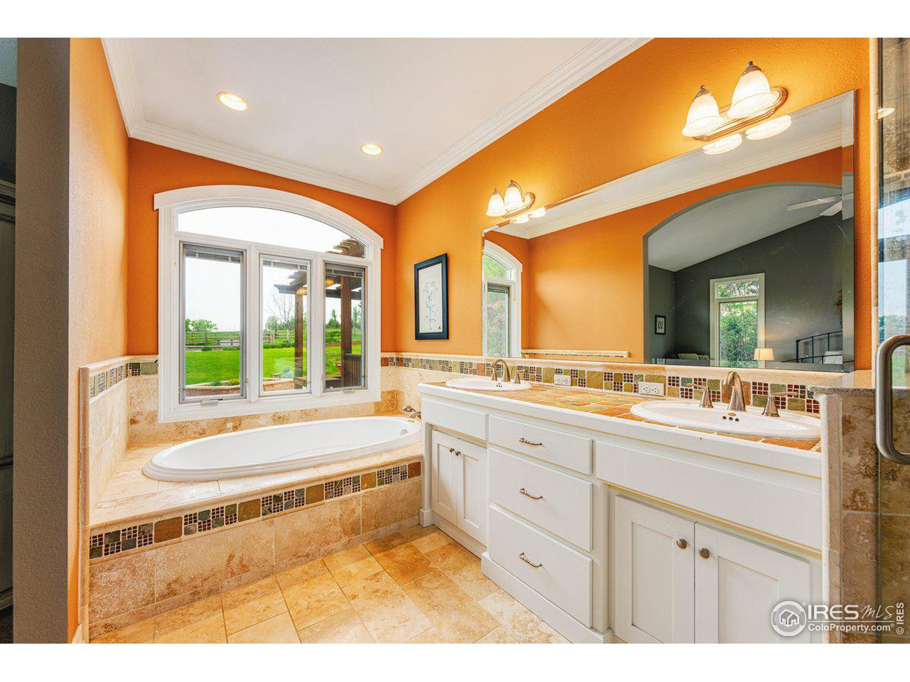 1105 Wyndham Hill Road Fort Collins, CO 80525 - Photo 22 of 40 5-Piece Primary Bath