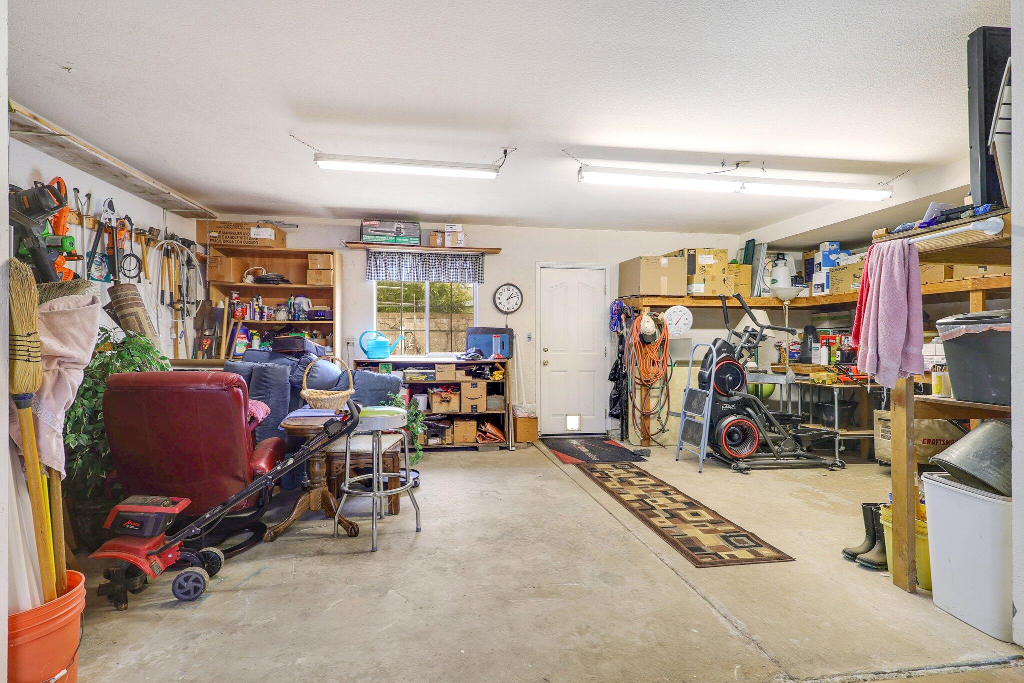 19271 Lexington Lane Redding, CA 96003 - Photo 28 of 39 a view of a room with gym equipment