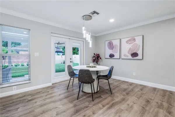 $3,000 | 975 22nd Avenue North, Naples, FL 34103