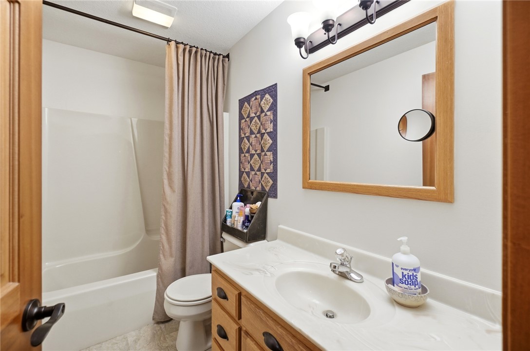 656 Gardenview Circle Lima, OH 45801 - Photo 25 of 43