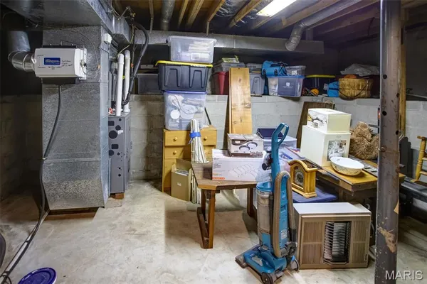 $270,000 | 1204 Cemetery Avenue, Jerseyville, IL 62052