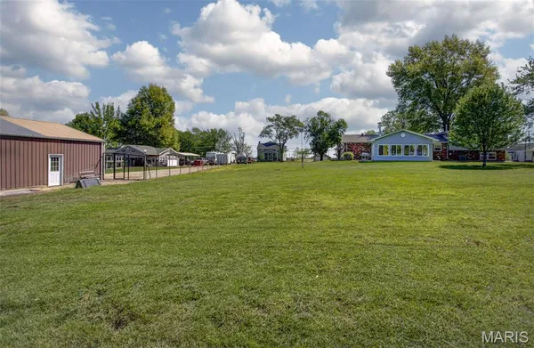 $270,000 | 1204 Cemetery Avenue, Jerseyville, IL 62052