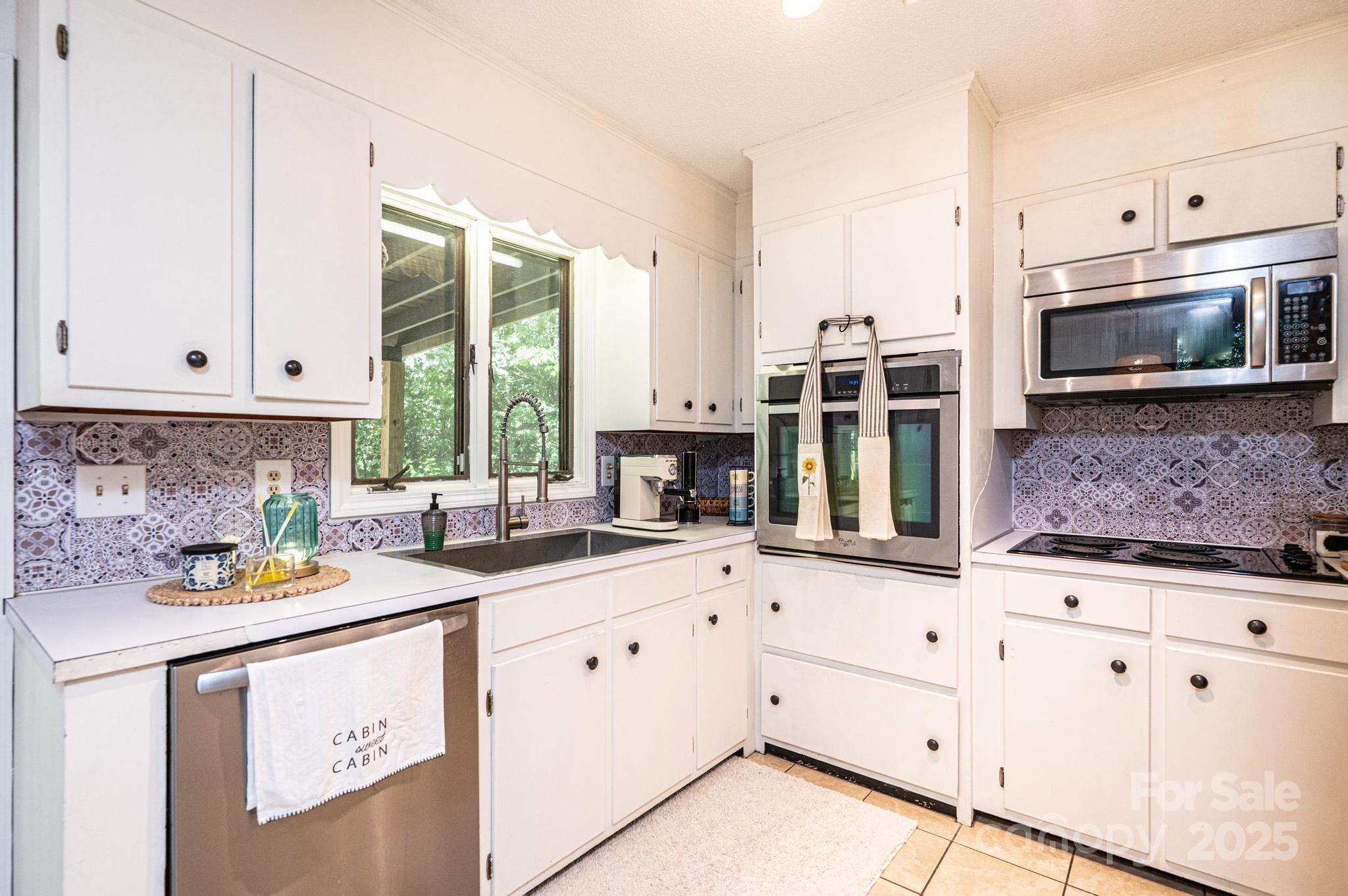 3776 Ram's Club Place Lenoir, NC 28645 - Photo 20 of 32