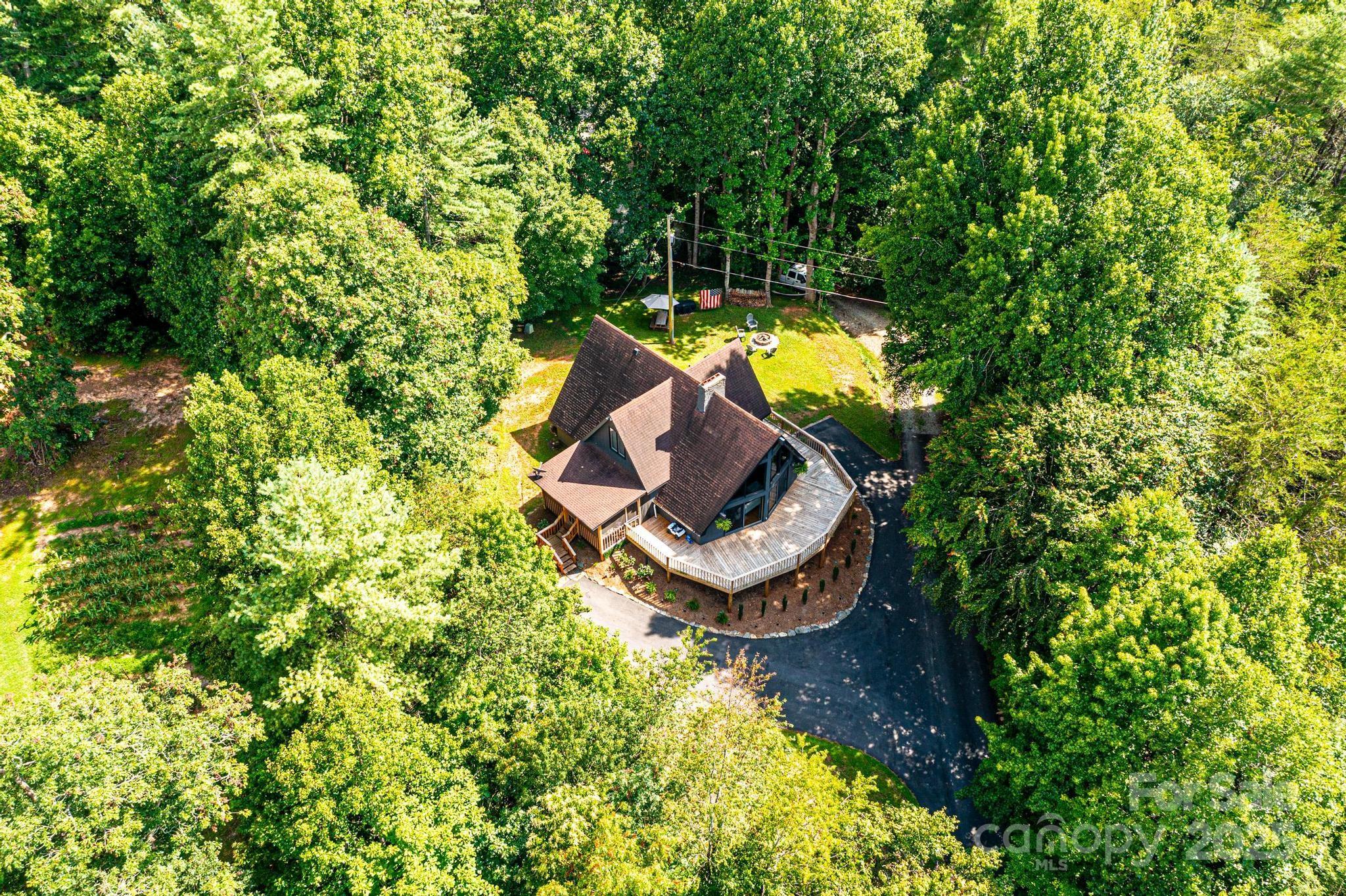 3776 Ram's Club Place Lenoir, NC 28645 - Photo 31 of 32