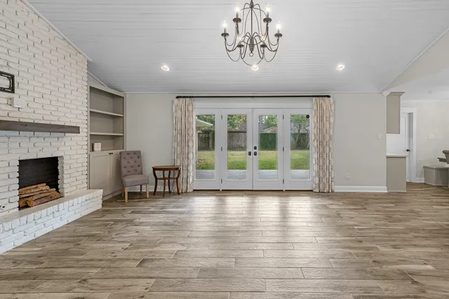 $5,500 | 10211 Candlewood Drive, Houston, TX 77042