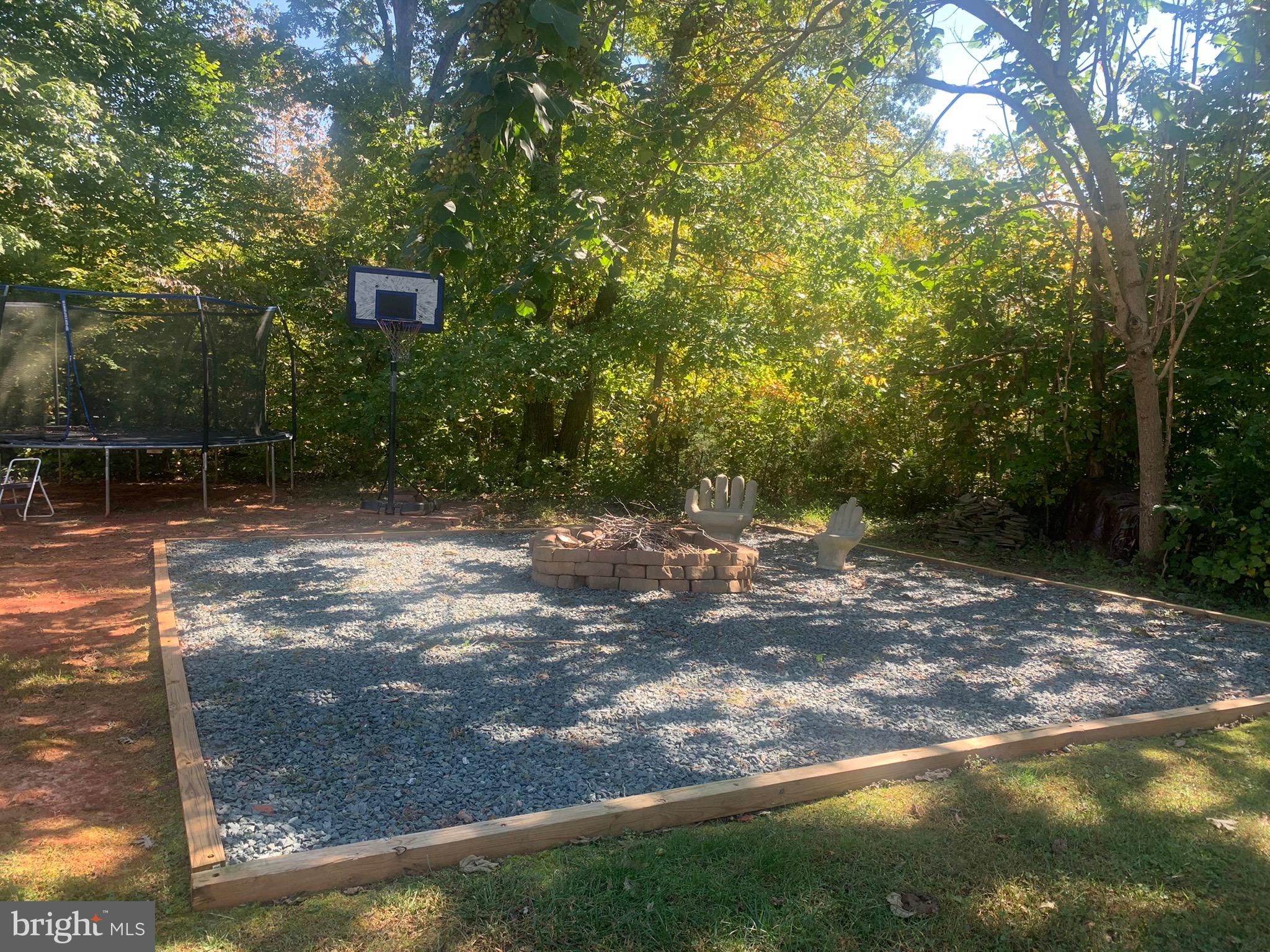 1756 Horseshoe Farm Road Louisa, VA 23093 - Photo 14 of 40