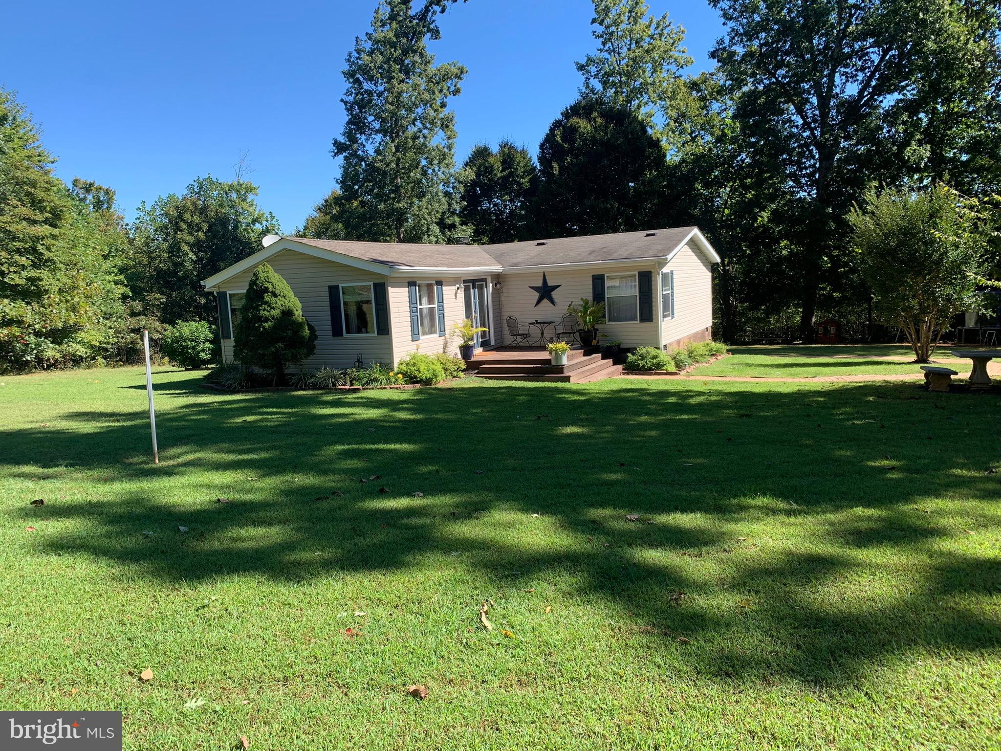 1756 Horseshoe Farm Road Louisa, VA 23093 - Photo 2 of 40
