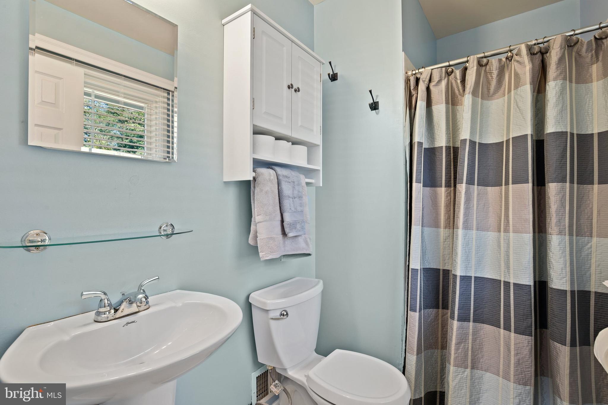 1521 Ainsley Road Silver Spring, MD 20904 - Photo 17 of 36 Gallery Image 17