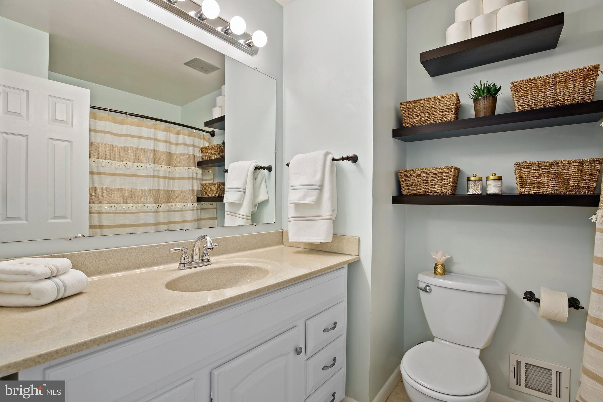 1521 Ainsley Road Silver Spring, MD 20904 - Photo 19 of 36 Gallery Image 19
