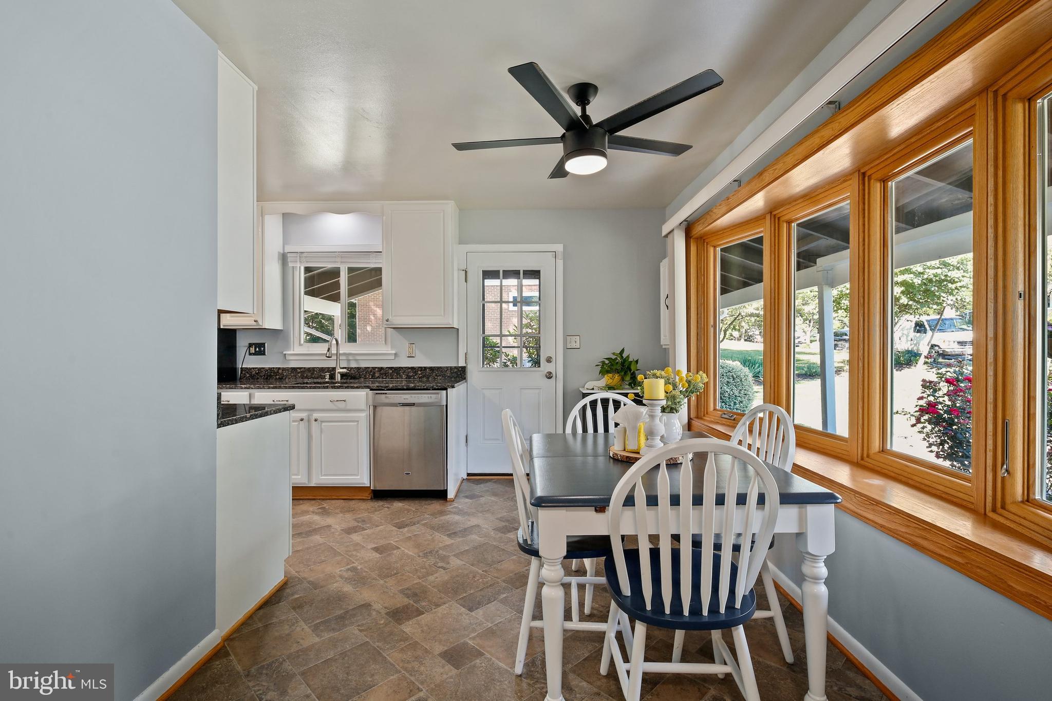 1521 Ainsley Road Silver Spring, MD 20904 - Photo 4 of 36 Gallery Image 4