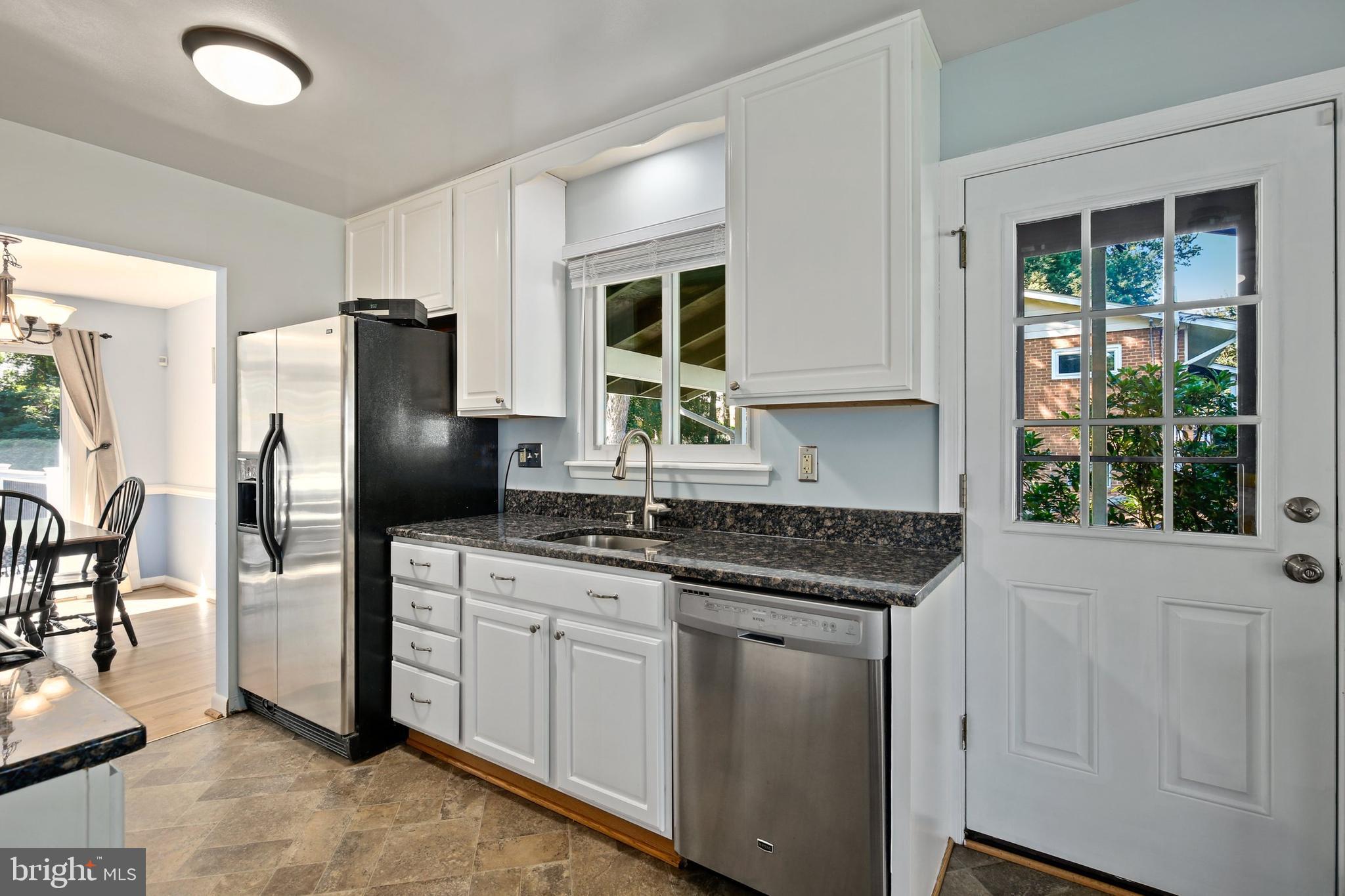 1521 Ainsley Road Silver Spring, MD 20904 - Photo 5 of 36 Gallery Image 5
