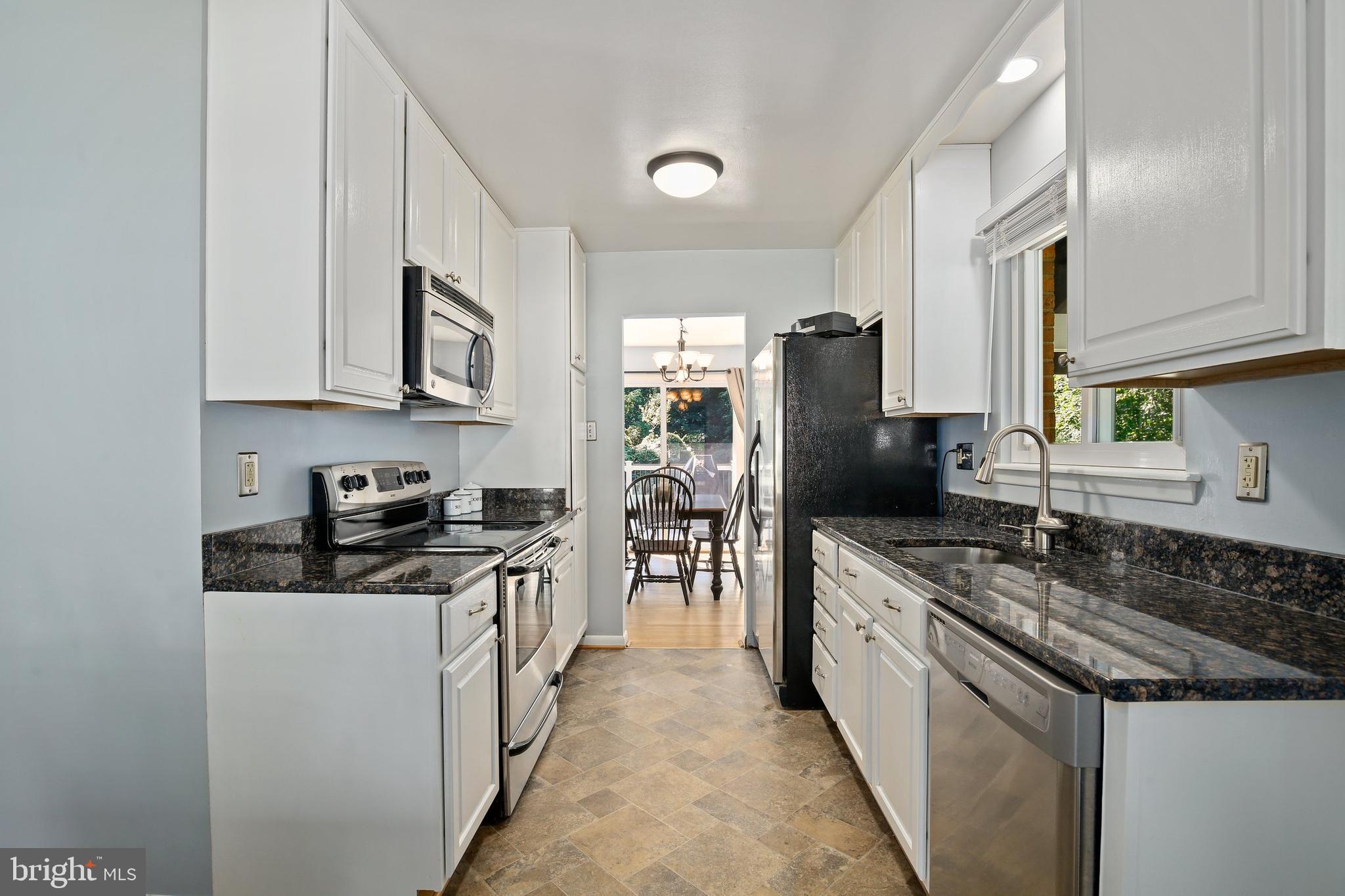 1521 Ainsley Road Silver Spring, MD 20904 - Photo 10 of 36 Gallery Image 10