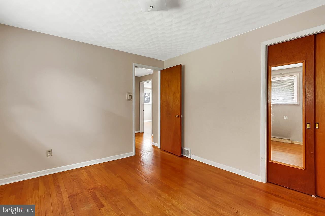 359 Hillcrest Road York, PA 17403 - Photo 17 of 24