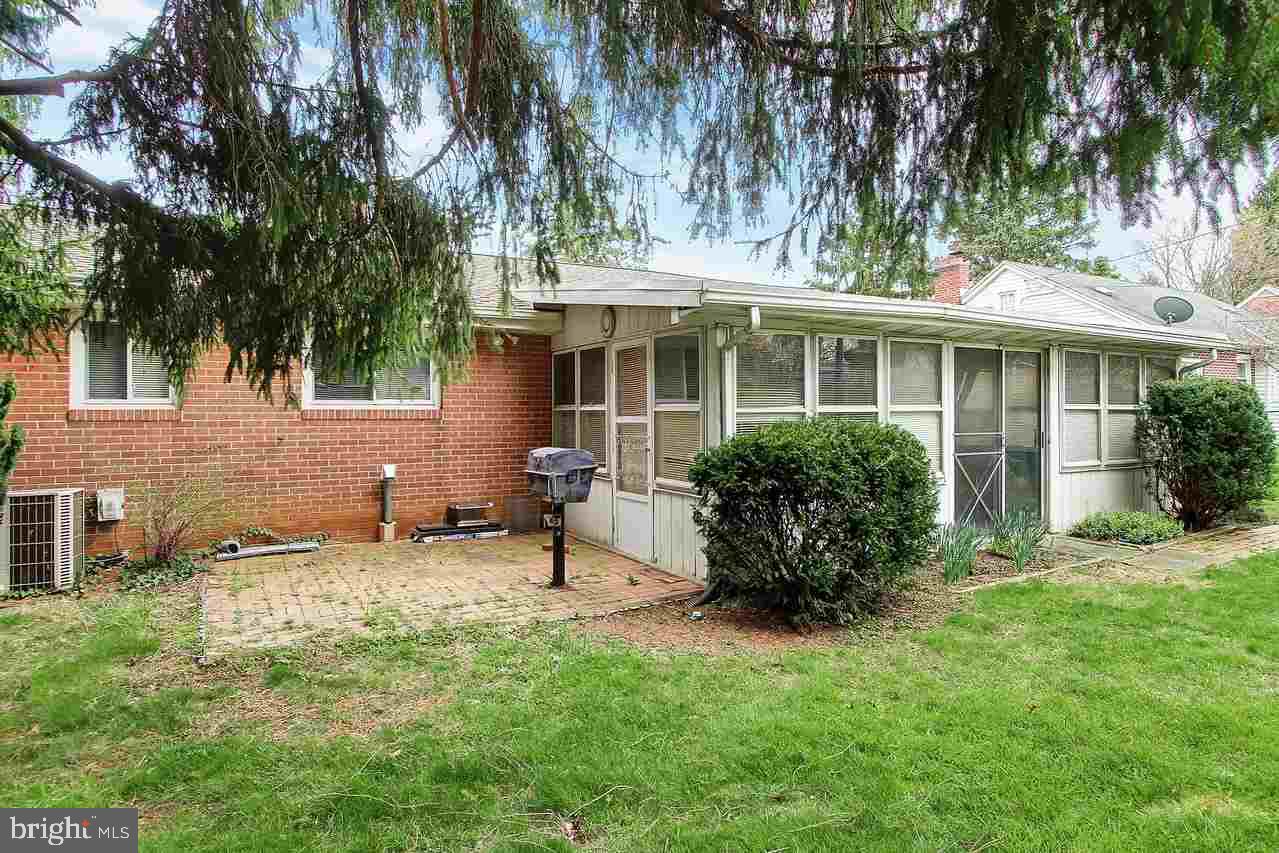 359 Hillcrest Road York, PA 17403 - Photo 21 of 24