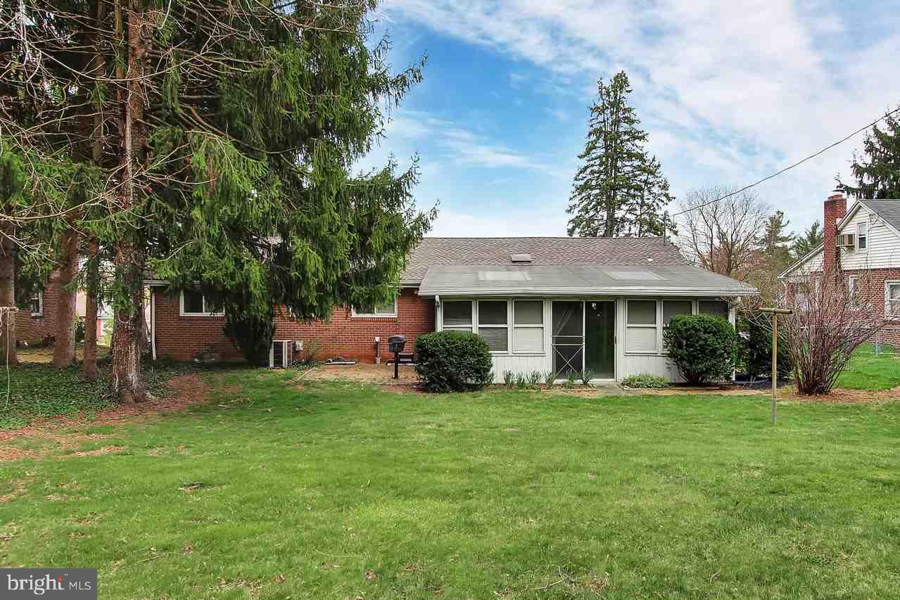 359 Hillcrest Road York, PA 17403 - Photo 22 of 24