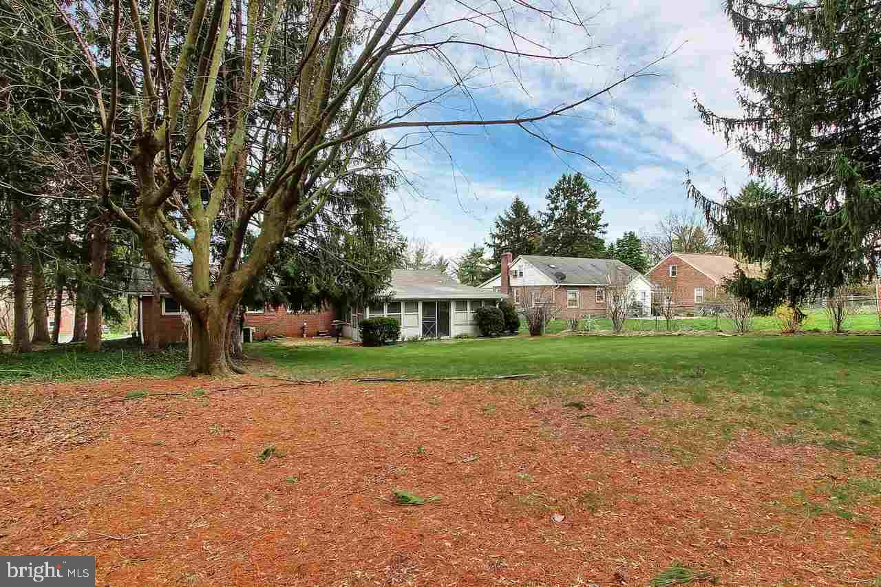 359 Hillcrest Road York, PA 17403 - Photo 23 of 24