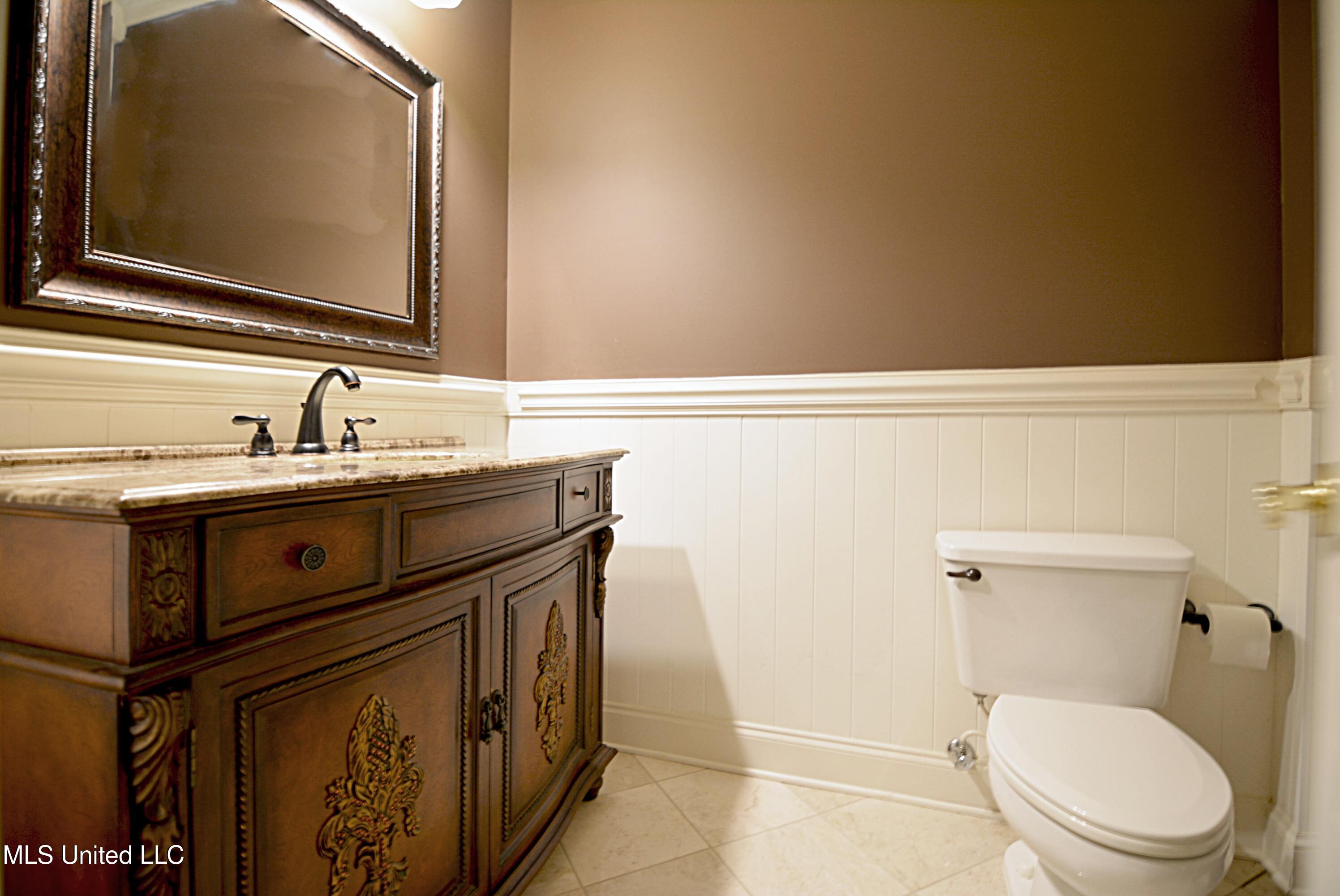 1320 Wooten Road Nesbit, MS 38651 - Photo 22 of 37 Bathroom 3
