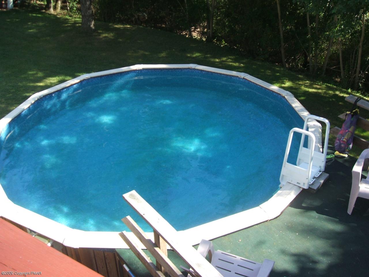 241 Edgemont Road Stroudsburg, PA 18360 - Photo 3 of 17 Swimming Pool