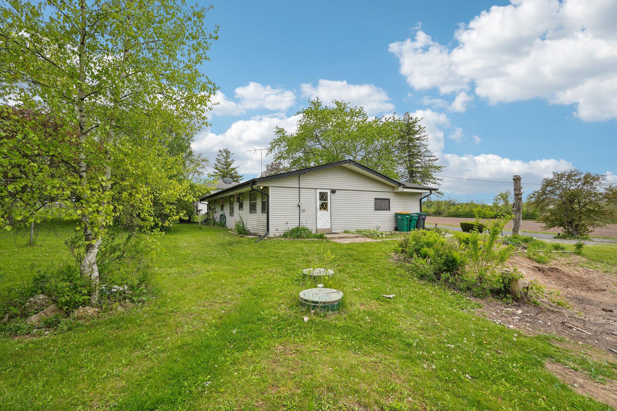 W220-n9758 Amy Belle Road Colgate, WI 53017 - Photo 22 of 27 Backyard