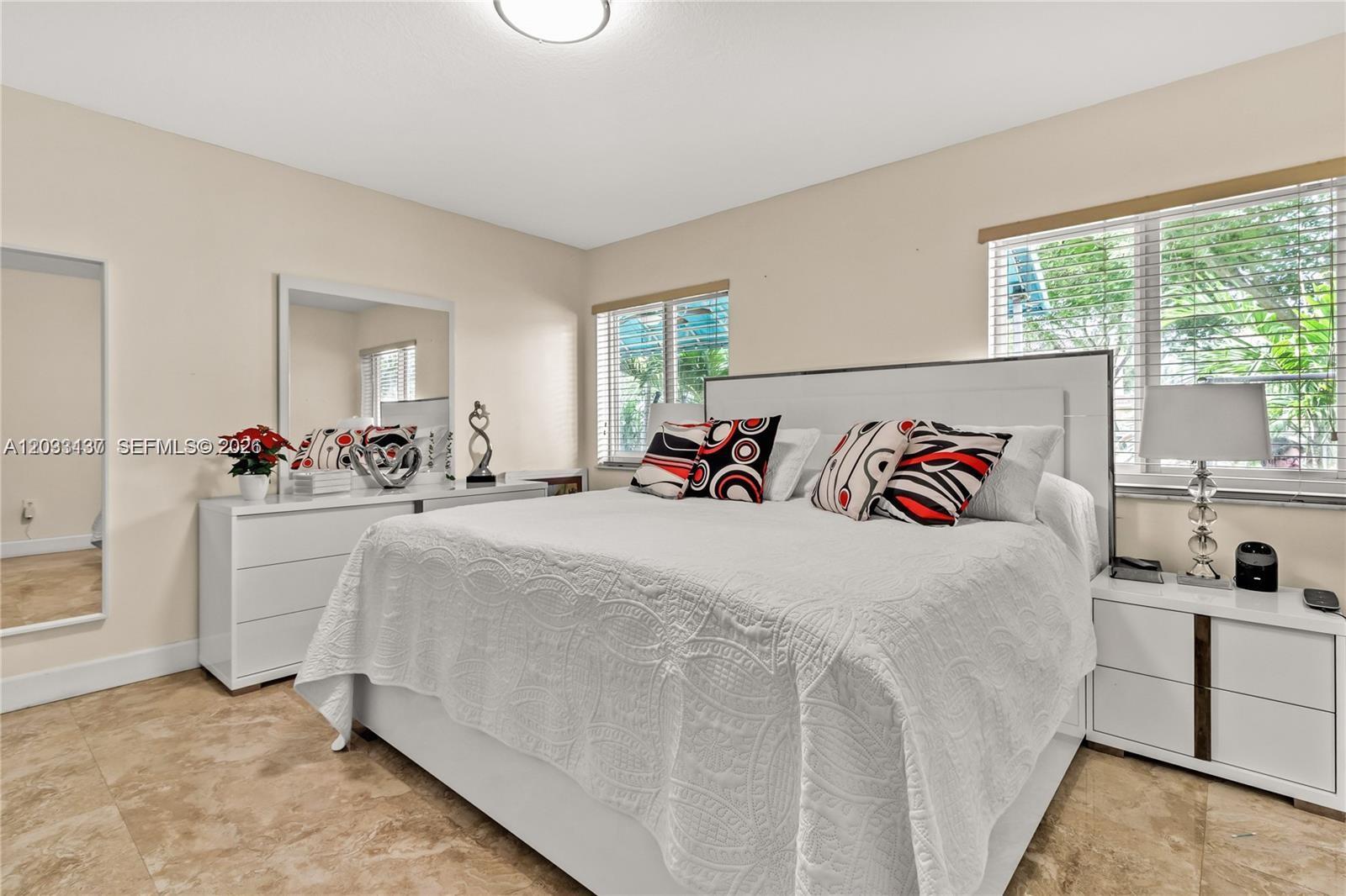 16453 Southwest 97th Street Miami, FL 33196 - Photo 17 of 32