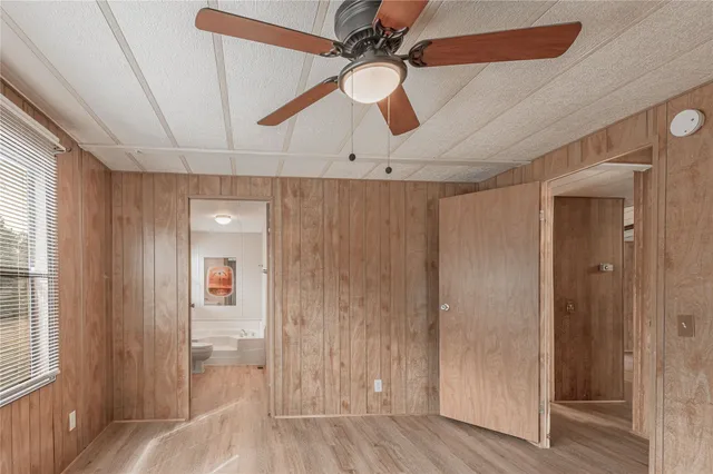 $1,300 | 30 Allen Drive, Huntsville, TX 77320